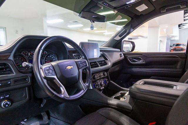 2021 Chevrolet Suburban New Style 3rd row LS