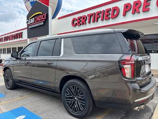 2021 Chevrolet Suburban High Country | San Antonio, TX | Clear Choice Automotive South in San Antonio, TX 78233