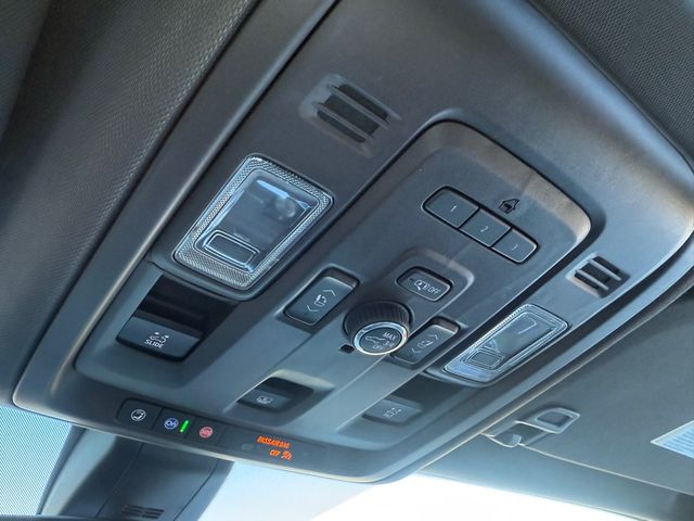 2021 Chevrolet TAHOE Z71 4x4 Pano Roof 3rd Row | Canton, Ohio | Ohio Auto Warehouse LLC 2021 Chevrolet TAHOE Z71 4x4 Pano Roof 3rd Row | Canton, Ohio | Ohio Auto Warehouse LLC