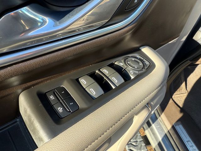 2021 Chevrolet TAHOE Z71 4x4 Pano Roof 3rd Row | Canton, Ohio | Ohio Auto Warehouse LLC 2021 Chevrolet TAHOE Z71 4x4 Pano Roof 3rd Row | Canton, Ohio | Ohio Auto Warehouse LLC