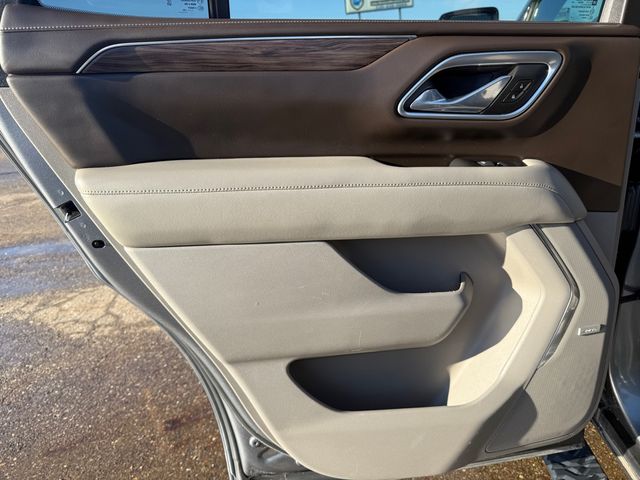 2021 Chevrolet TAHOE Z71 4x4 Pano Roof 3rd Row | Canton, Ohio | Ohio Auto Warehouse LLC 2021 Chevrolet TAHOE Z71 4x4 Pano Roof 3rd Row | Canton, Ohio | Ohio Auto Warehouse LLC