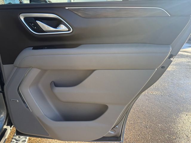 2021 Chevrolet TAHOE Z71 4x4 Pano Roof 3rd Row | Canton, Ohio | Ohio Auto Warehouse LLC 2021 Chevrolet TAHOE Z71 4x4 Pano Roof 3rd Row | Canton, Ohio | Ohio Auto Warehouse LLC