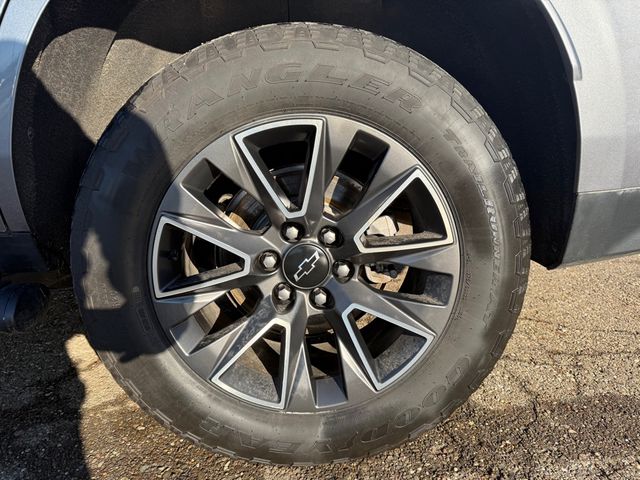 2021 Chevrolet TAHOE Z71 4x4 Pano Roof 3rd Row | Canton, Ohio | Ohio Auto Warehouse LLC 2021 Chevrolet TAHOE Z71 4x4 Pano Roof 3rd Row | Canton, Ohio | Ohio Auto Warehouse LLC