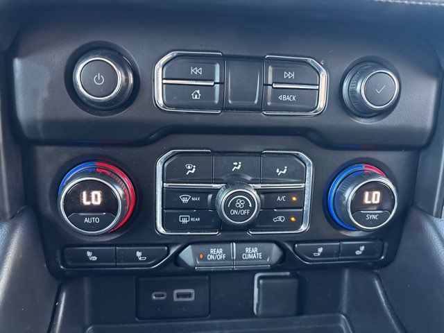 2021 Chevrolet Tahoe Z71 | San Antonio, TX | Clear Choice Automotive South 2021 Chevrolet Tahoe Z71 | San Antonio, TX | Clear Choice Automotive South