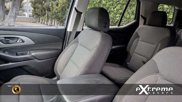 2021 Chevrolet Traverse LT Cloth