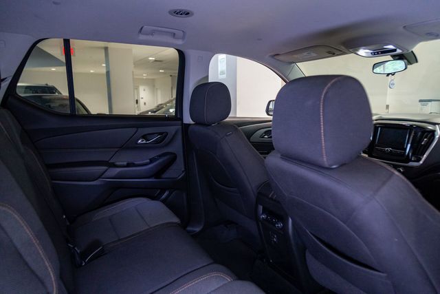 2021 Chevrolet Traverse LS 3rd row