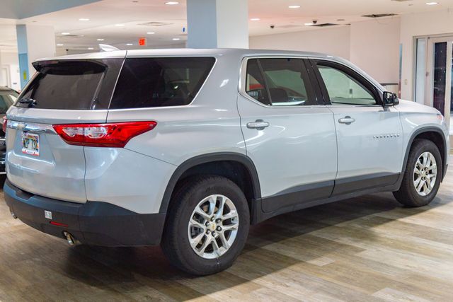 2021 Chevrolet Traverse LS 3rd row