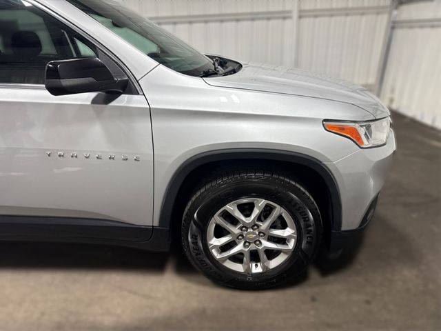 2021 Chevrolet TRAVERSE LS | Houston, TX | Texas Star Motors 2021 Chevrolet TRAVERSE LS | Houston, TX | Texas Star Motors