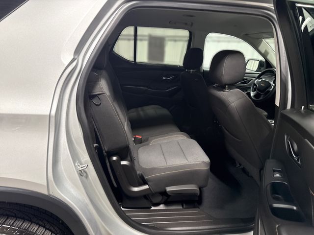 2021 Chevrolet TRAVERSE LS | Houston, TX | Texas Star Motors 2021 Chevrolet TRAVERSE LS | Houston, TX | Texas Star Motors