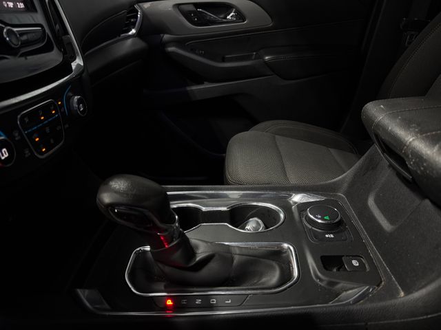 2021 Chevrolet TRAVERSE LS | Houston, TX | Texas Star Motors 2021 Chevrolet TRAVERSE LS | Houston, TX | Texas Star Motors