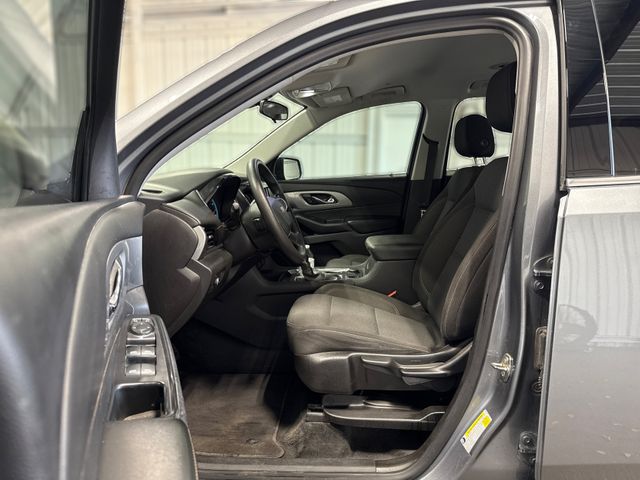 2021 Chevrolet TRAVERSE LS 2021 Chevrolet TRAVERSE LS