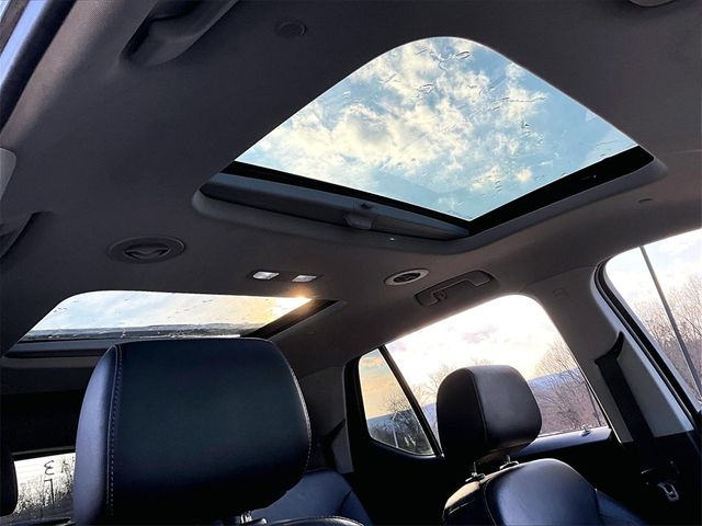 2021 Chevrolet Traverse RS