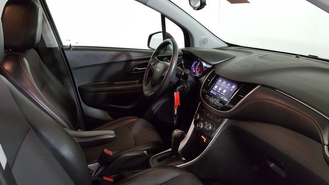 2021 Chevrolet Trax LT | Carrollton, TX | Legend Motorcars of Carrollton