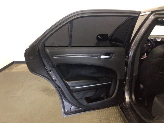 2021 Chrysler 300 Touring