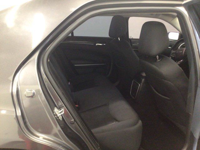 2021 Chrysler 300 Touring