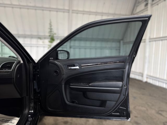 2021 Chrysler 300 Touring L | Houston, TX | Texas Star Motors 2021 Chrysler 300 Touring L | Houston, TX | Texas Star Motors