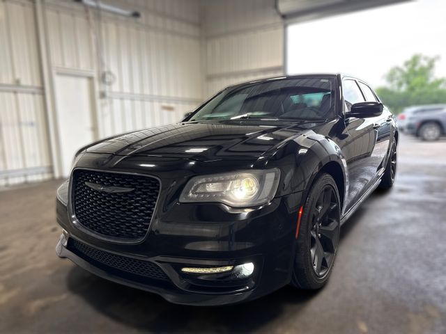 2021 Chrysler 300 Touring L | Houston, TX | Texas Star Motors 2021 Chrysler 300 Touring L | Houston, TX | Texas Star Motors
