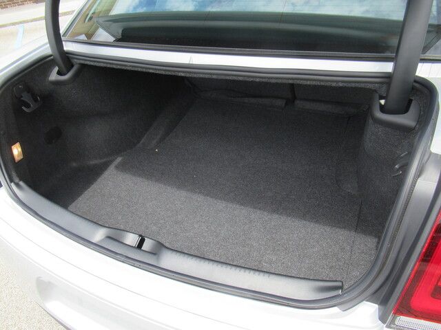 2021 Chrysler 300 Touring