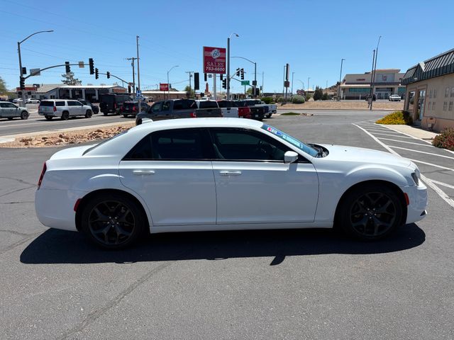 2021 Chrysler 300 S V6 2021 Chrysler 300 S V6