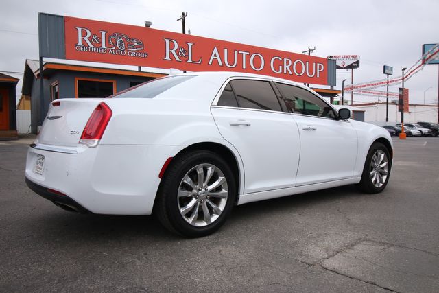 2021 Chrysler 300 Touring L AWD | San Antonio, TX | R&L Certified Auto Group 2021 Chrysler 300 Touring L AWD | San Antonio, TX | R&L Certified Auto Group