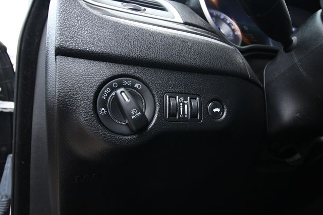 2021 Chrysler 300 Touring L AWD | San Antonio, TX | R&amp;L Certified Auto Group