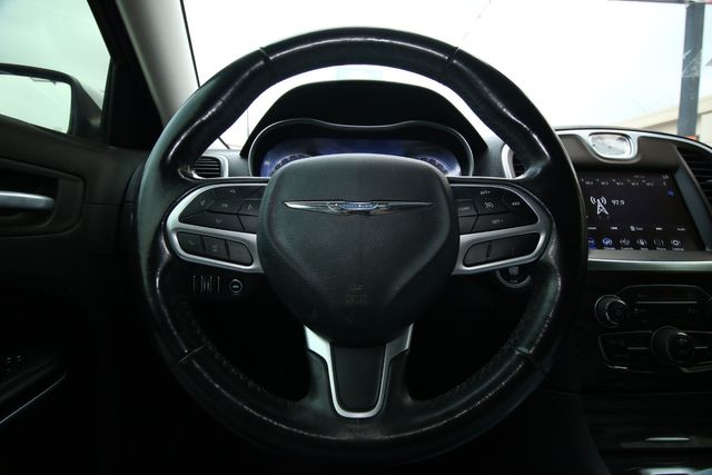 2021 Chrysler 300 Touring L AWD | San Antonio, TX | R&L Certified Auto Group 2021 Chrysler 300 Touring L AWD | San Antonio, TX | R&L Certified Auto Group