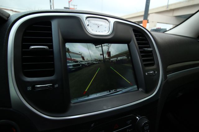 2021 Chrysler 300 Touring L AWD | San Antonio, TX | R&amp;L Certified Auto Group