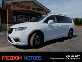 2021 Chrysler Pacifica Touring L | Abilene, Texas | Freedom Motors 