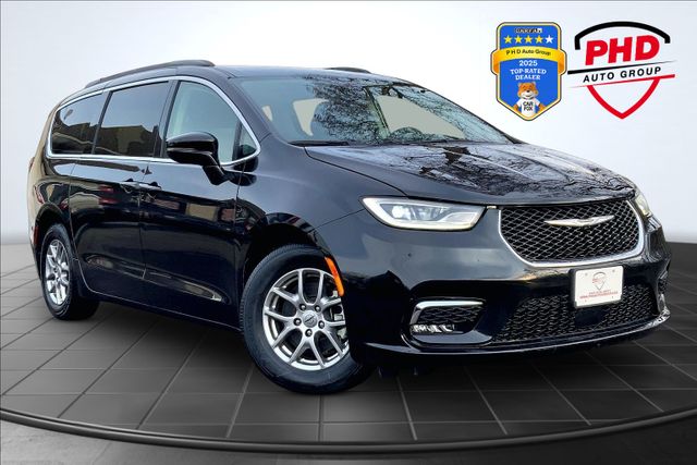 2021 Chrysler Pacifica Touring | Elyria, OH | PHD Auto Group