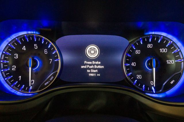 2021 Chrysler Pacifica Limited AWD 3rd row S Appearance Package