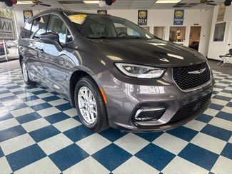2021 Chrysler Pacifica Touring L | Rome, GA | Knight's Car Store
