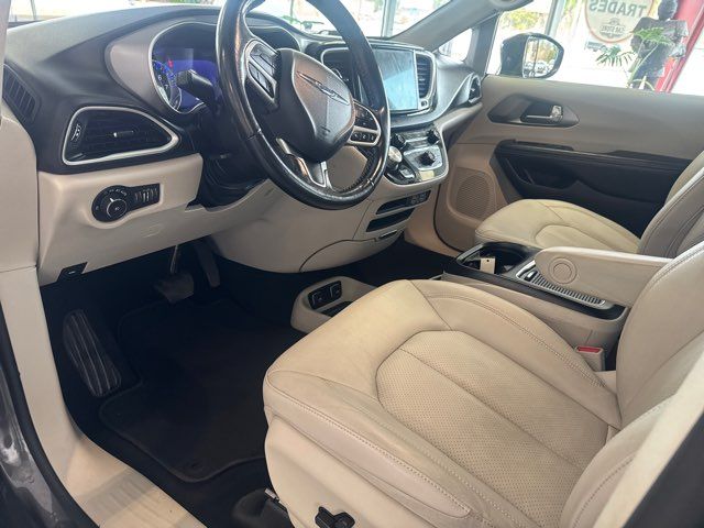 2021 Chrysler Pacifica Touring L | Rome, GA | Knight's Car Store 2021 Chrysler Pacifica Touring L | Rome, GA | Knight's Car Store