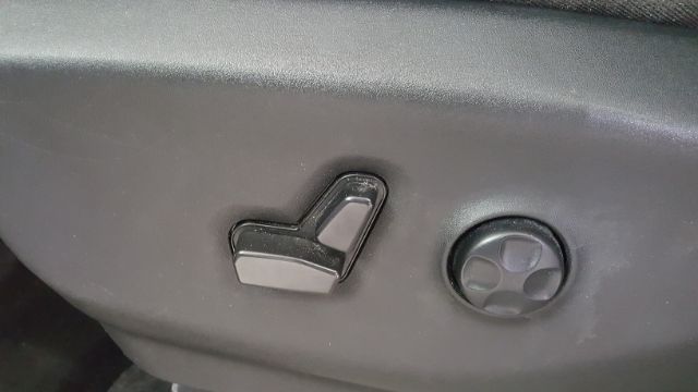 2021 Chrysler Voyager LXi | Garland, TX | Legend Motorcars Feed Account 2021 Chrysler Voyager LXi | Garland, TX | Legend Motorcars Feed Account