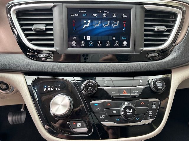 2021 Chrysler Voyager LXi 2021 Chrysler Voyager LXi