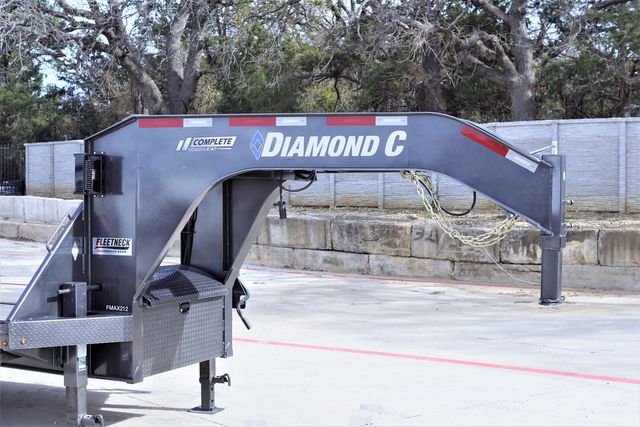 2024 Diamond C 30' Fmax 212 Super Single 25k Hydraulic Dove | Keller, TX | Complete Trailers of Texas 2024 Diamond C 30' Fmax 212 Super Single 25k Hydraulic Dove | Keller, TX | Complete Trailers of Texas