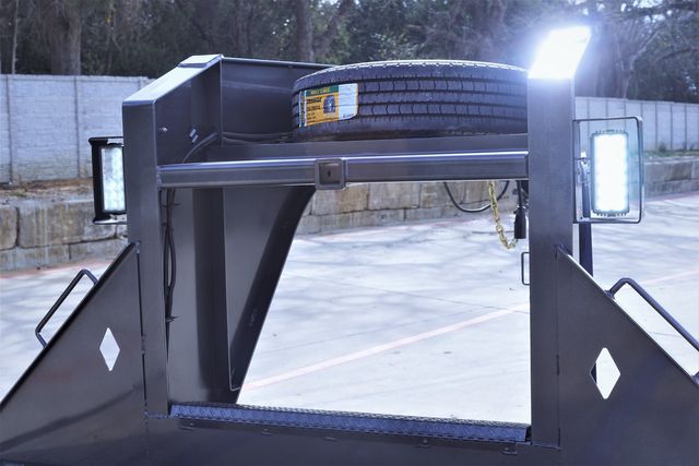 2024 Diamond C 30' Fmax 212 Super Single 25k Hydraulic Dove | Keller, TX | Complete Trailers of Texas 2024 Diamond C 30' Fmax 212 Super Single 25k Hydraulic Dove | Keller, TX | Complete Trailers of Texas