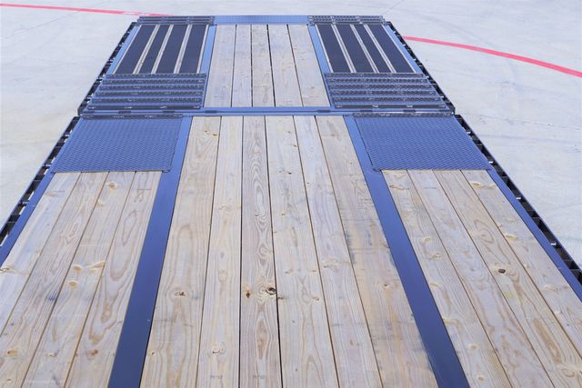 2024 Diamond C 30' Fmax 212 Super Single 25k Hydraulic Dove | Keller, TX | Complete Trailers of Texas 2024 Diamond C 30' Fmax 212 Super Single 25k Hydraulic Dove | Keller, TX | Complete Trailers of Texas