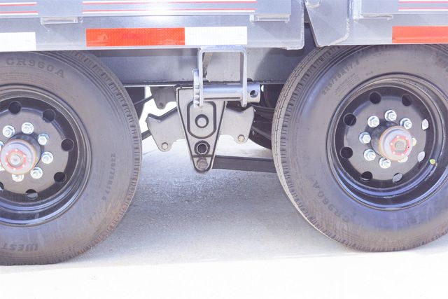 2024 Diamond C 30' Fmax 212 Super Single 25k Hydraulic Dove | Keller, TX | Complete Trailers of Texas 2024 Diamond C 30' Fmax 212 Super Single 25k Hydraulic Dove | Keller, TX | Complete Trailers of Texas