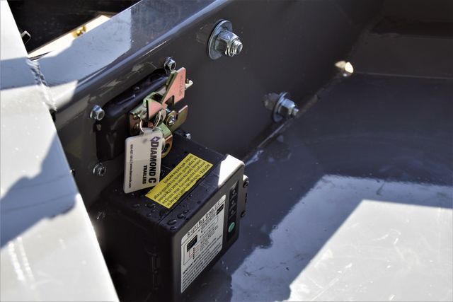 2024 Diamond C HDT 210 - 20K GVWR 20K GVWR HEAVY DUTY HYDRAULICALLY DAMPENED TILT | Keller, TX | Complete Trailers of Texas 2024 Diamond C HDT 210 - 20K GVWR 20K GVWR HEAVY DUTY HYDRAULICALLY DAMPENED TILT | Keller, TX | Complete Trailers of Texas