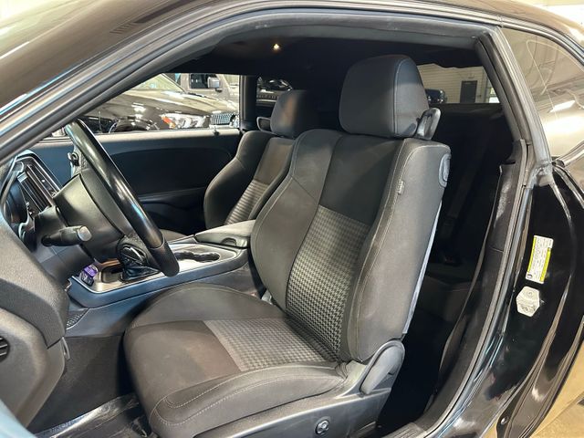 2021 Dodge Challenger R/T HEMI 5.7 V8 | Irving, Texas | Hopper Motorplex 2021 Dodge Challenger R/T HEMI 5.7 V8 | Irving, Texas | Hopper Motorplex