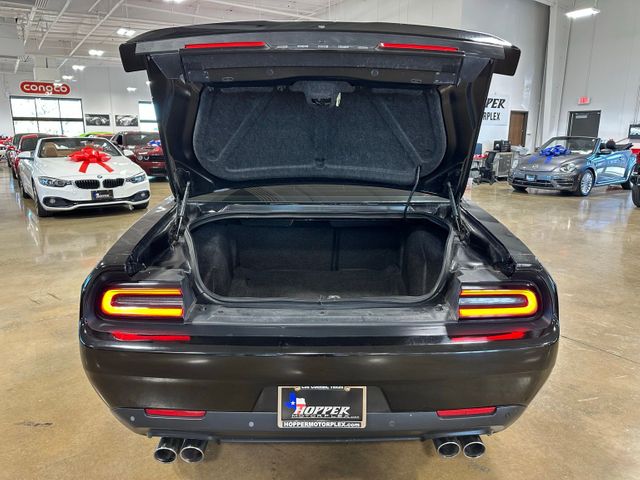 2021 Dodge Challenger R/T HEMI 5.7 V8 | Irving, Texas | Hopper Motorplex 2021 Dodge Challenger R/T HEMI 5.7 V8 | Irving, Texas | Hopper Motorplex