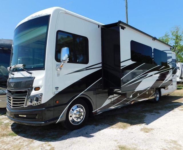 2021 Fleetwood Southwind 35K | Hudson, Florida | R.V. World of Hudson Inc.