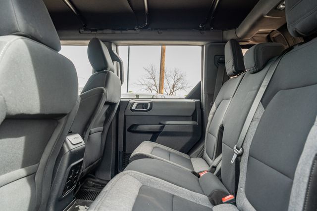 2021 Ford Bronco Big Bend 4X4 / 4DOOR / ONE TX OWNER / CLEAN CARFAX | Dallas, TX | Rocky Mountain Truck Stop Dallas 2021 Ford Bronco Big Bend 4X4 / 4DOOR / ONE TX OWNER / CLEAN CARFAX | Dallas, TX | Rocky Mountain Truck Stop Dallas