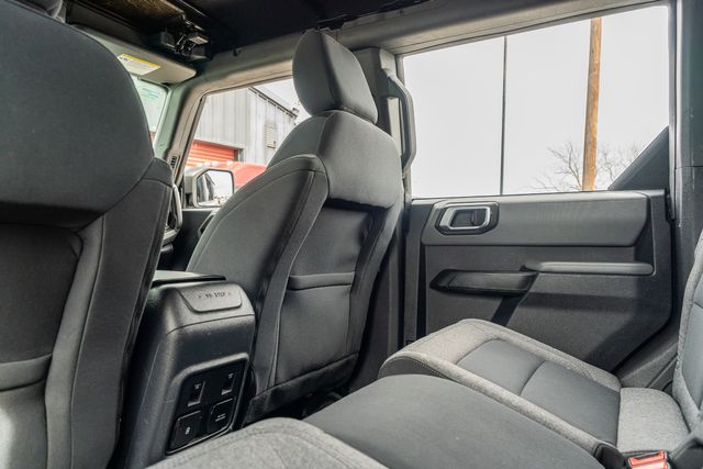 2021 Ford Bronco Big Bend 4X4 / 4DOOR / ONE TX OWNER / CLEAN CARFAX | Dallas, TX | Rocky Mountain Truck Stop Dallas