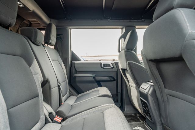 2021 Ford Bronco Big Bend 4X4 / 4DOOR / ONE TX OWNER / CLEAN CARFAX | Dallas, TX | Rocky Mountain Truck Stop Dallas 2021 Ford Bronco Big Bend 4X4 / 4DOOR / ONE TX OWNER / CLEAN CARFAX | Dallas, TX | Rocky Mountain Truck Stop Dallas