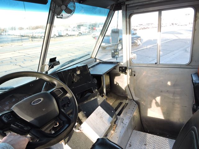 2021 Ford F-59  P1000 Step Van 