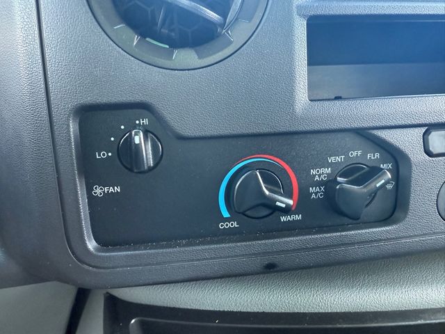 2021 Ford ECONOLINE E350 SUPER DUTY 16 Foot Box | Canton, Ohio | Ohio Auto Warehouse LLC 2021 Ford ECONOLINE E350 SUPER DUTY 16 Foot Box | Canton, Ohio | Ohio Auto Warehouse LLC