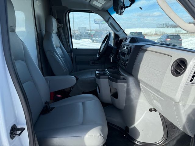 2021 Ford ECONOLINE E350 SUPER DUTY 16FT Box | Canton, Ohio | Ohio Auto Warehouse LLC
