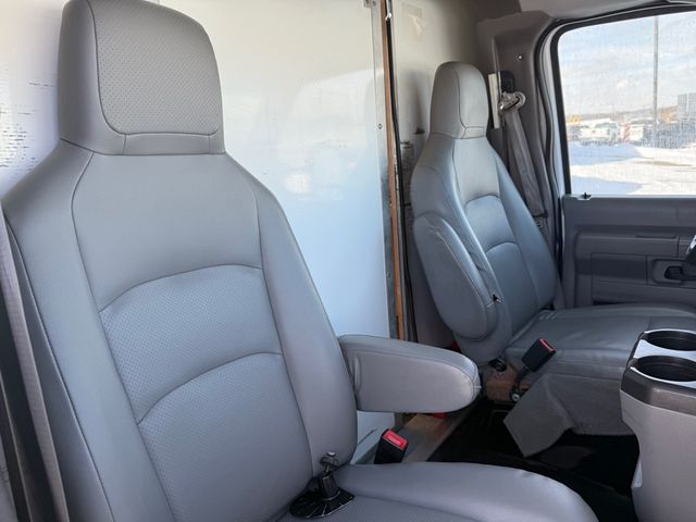 2021 Ford ECONOLINE E350 SUPER DUTY 16FT Box | Canton, Ohio | Ohio Auto Warehouse LLC 2021 Ford ECONOLINE E350 SUPER DUTY 16FT Box | Canton, Ohio | Ohio Auto Warehouse LLC