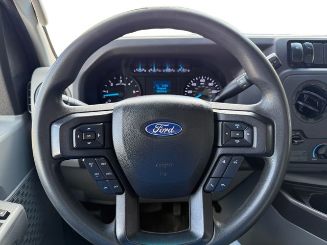 2021 Ford ECONOLINE E350 SUPER DUTY 16FT Box | Canton, Ohio | Ohio Auto Warehouse LLC 2021 Ford ECONOLINE E350 SUPER DUTY 16FT Box | Canton, Ohio | Ohio Auto Warehouse LLC